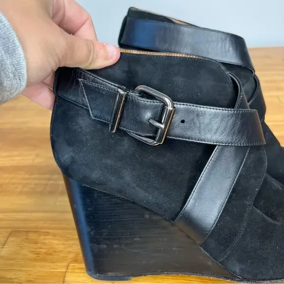 Aquatalia Tillie Black Suede Leather Buckle Wedge Boots Size 8.5